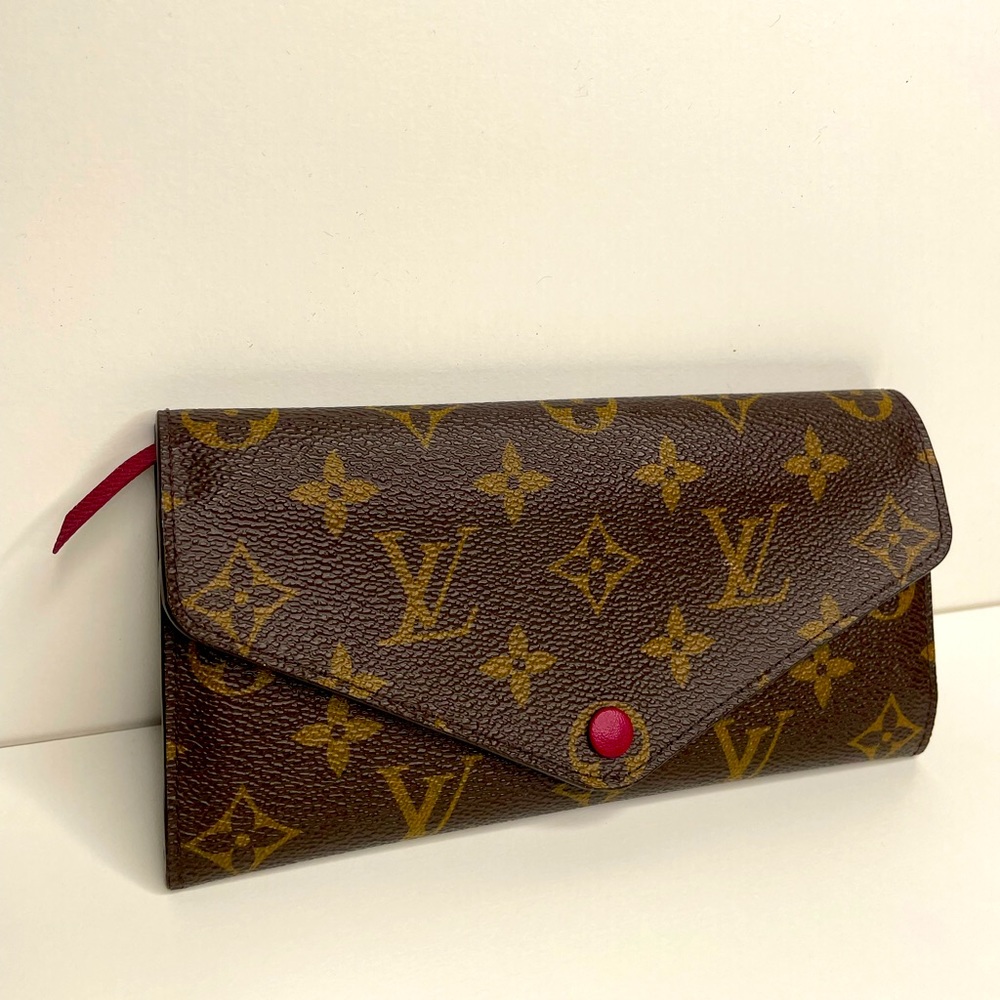 Louis Vuitton Emilie Wallet
